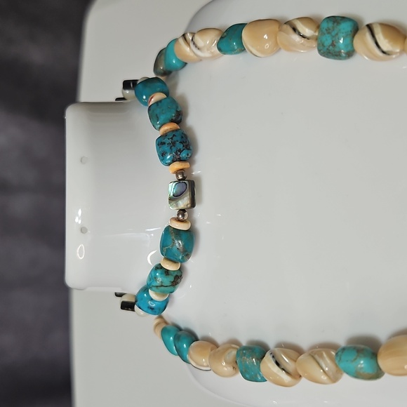 Unique Turquoise and Tan Beaded Necklace and Bracelet Set - Picture 5 of 15